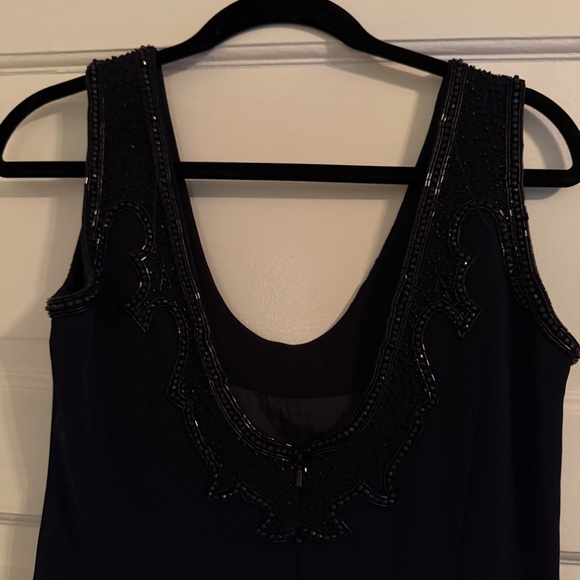 Black dress with Sequin detail - Picture 2 of 3